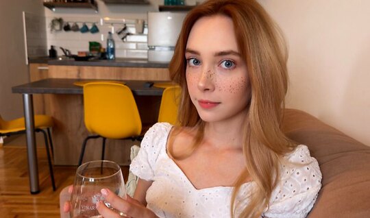 Саусақпен есекте (қыздардың жеке суреті)